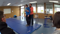 Pratique des premiers secours - "La baie d'Audierne en long, en large et en surf"