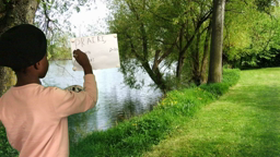 "Quelque part, au bord de la Sarthe"