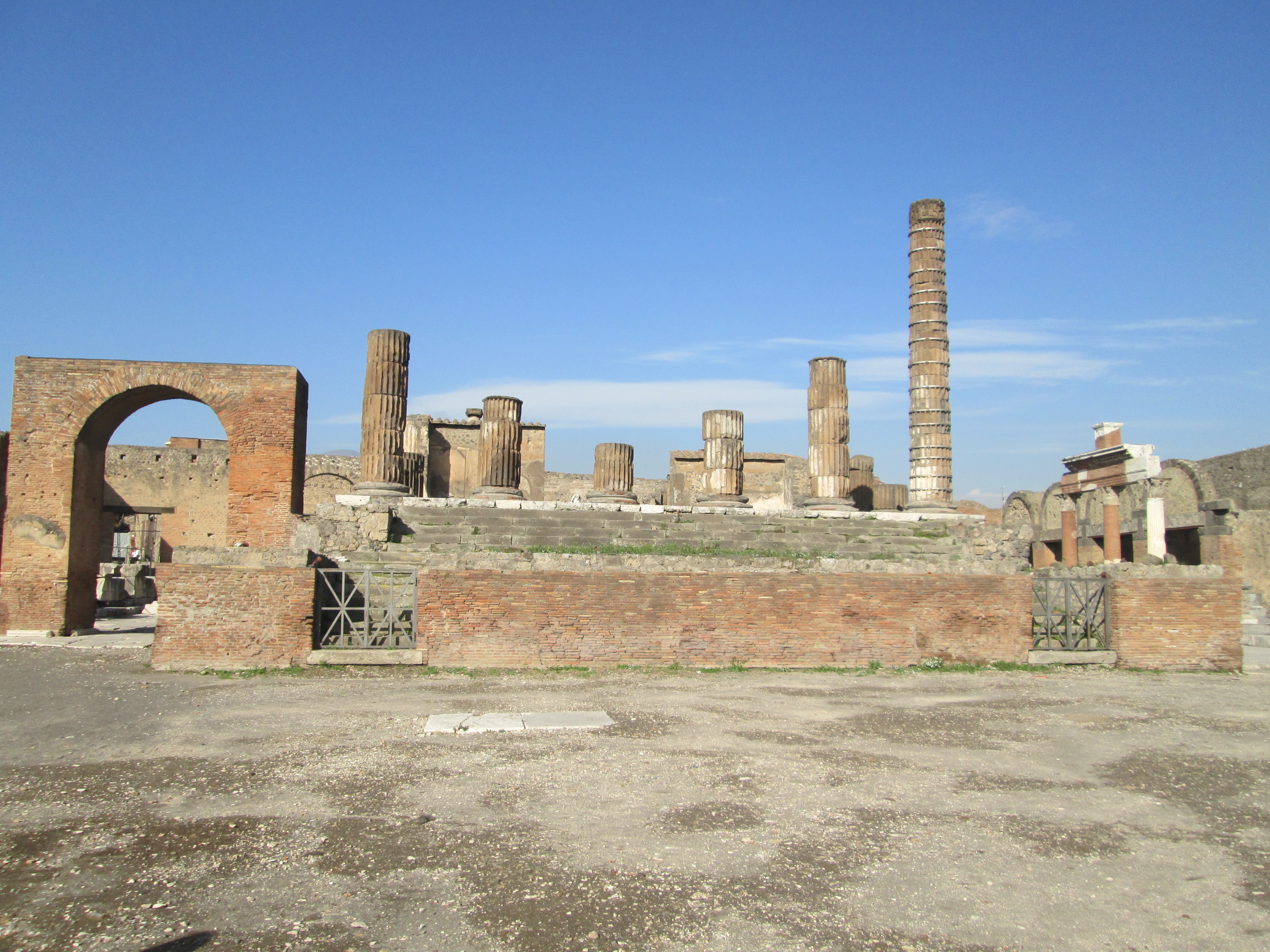POMPEI.Temple de Jupiter