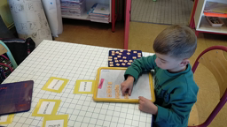 Jours en lettres mobiles
