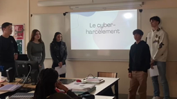 La 1ère STMG du lycée Dupuy de Lôme s'exprime sur le cyberharcelement