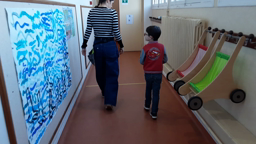 UEMA 2. Déplacement dans l'école et salle de motricité