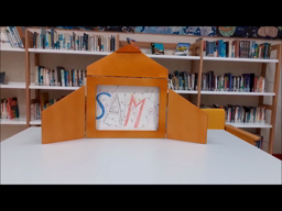Kamishibaï : l'histoire de Sam racontée par les élèves du dispositif UPE2A