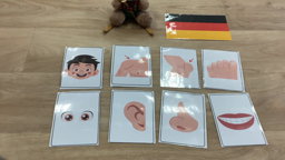 Aziliz chanter en Allemand