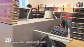 Les jeans 1083 Extrait de France info du 11/01/2016 Consommation : le jean est un des produits les plus polluants au monde 