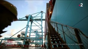 Complément d'enquête - Cargo business en eaux troubles - 20220407