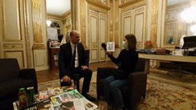 interview de JM Blanquer sur le roman lauréat du Goncourt des lycéens 2021 (rédaction du Journal du Goncourt des lycéens)