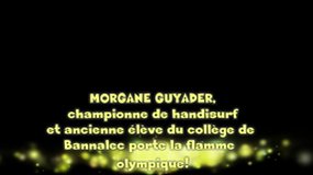 Morgane porte la flamme olympique