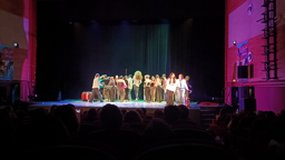 Extrait de la représentation de l'option théâtre